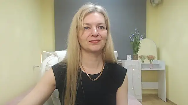 Snapshot of MelissaTyler chatting on 16, 5, 2026 MelissaTyler online show from 16, 5, 2026
