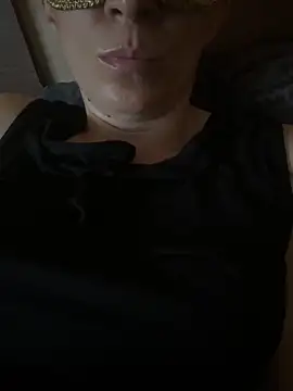 SexyMamiVee online show from 17, 4, 2026