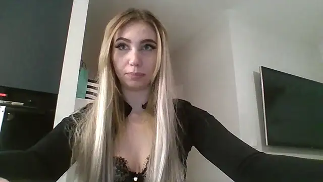 Snapshot of TeenLily chatting on 23, 2, 2026 TeenLily online show from 23, 2, 2026