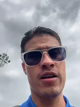 Snapshot of Latin_Paisa_Boy chatting on 24, 2, 2026 Latin Paisa Boy online show from 24, 2, 2026