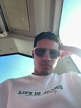 Snapshot of Latin_Paisa_Boy chatting on 28, 2, 2026 Latin Paisa Boy online show from 28, 2, 2026