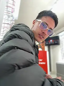 Latin Paisa Boy online show from 24, 3, 2026