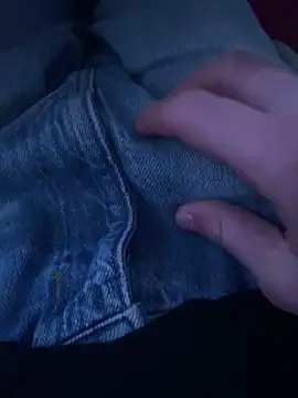 Snapshot of LittleGuy_2007 chatting on 22, 2, 2026 LittleGuy 2007 online show from 22, 2, 2026