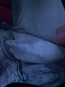 Snapshot of LittleGuy_2007 chatting on 26, 2, 2026 LittleGuy 2007 online show from 26, 2, 2026