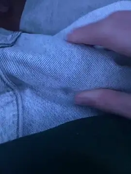 Snapshot of LittleGuy_2007 chatting on 1, 4, 2026 LittleGuy 2007 online show from 1, 4, 2026