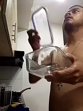 soytorres92 online show from 12, 5, 2026