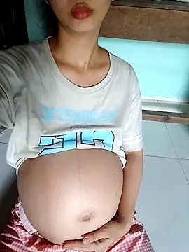 Snapshot of damsun_22 chatting on 1, 4, 2026 damsun 22 online show from 1, 4, 2026