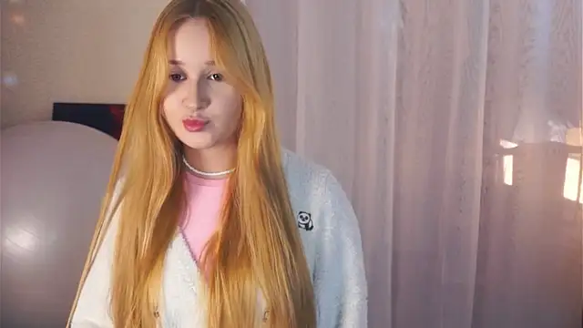 NeliaStarnaud online show from 22, 12, 2025