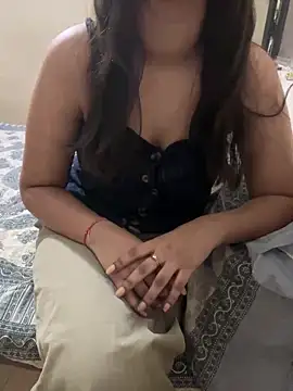 Snapshot of geetanjali_singh chatting on 2, 6, 2026 geetanjali singh online show from 2, 6, 2026