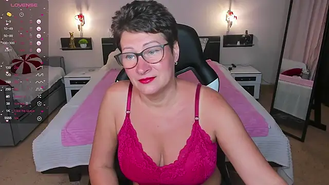 Snapshot of JennyMons chatting on 21, 7, 2026 JennyMons online show from 21, 7, 2026