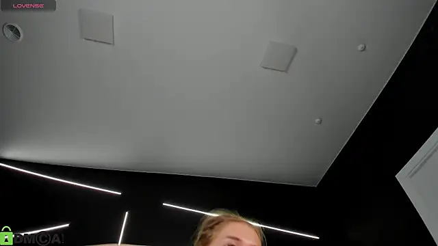 ChloeAlba online show from 24, 5, 2026