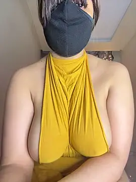 Snapshot of Inaa-Love chatting on 14, 2, 2026 Inaa-Love online show from 14, 2, 2026