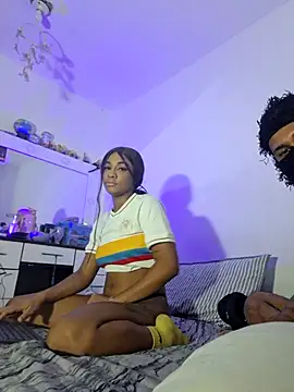  keylafisher  online show from 26, 3, 2026