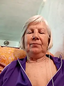 Snapshot of KlaudiaDarling chatting on 17, 4, 2026 KlaudiaDarling online show from 17, 4, 2026