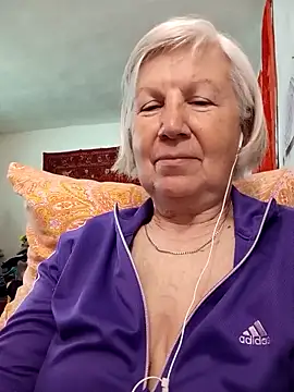 Snapshot of KlaudiaDarling chatting on 20, 4, 2026 KlaudiaDarling online show from 20, 4, 2026