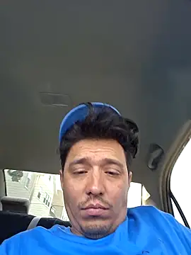 Snapshot of HoofedCylinder chatting on 14, 4, 2026 HoofedCylinder online show from 14, 4, 2026