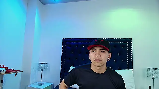 Snapshot of Jaden_and_sofia chatting on 26, 3, 2026 Jaden and sofia online show from 26, 3, 2026