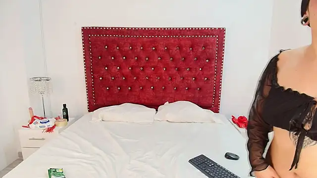 Snapshot of Jaden_and_sofia chatting on 8, 4, 2026 Jaden and sofia online show from 8, 4, 2026