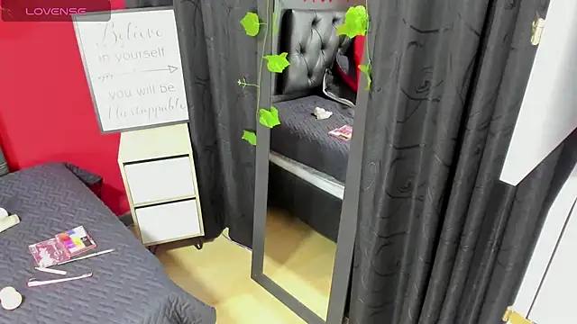 Abby Hiiltoon online show from 18, 2, 2026