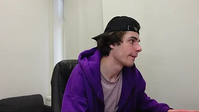 Snapshot of Daniel_Shawnn chatting on 2, 4, 2026 Daniel Shawnn online show from 2, 4, 2026