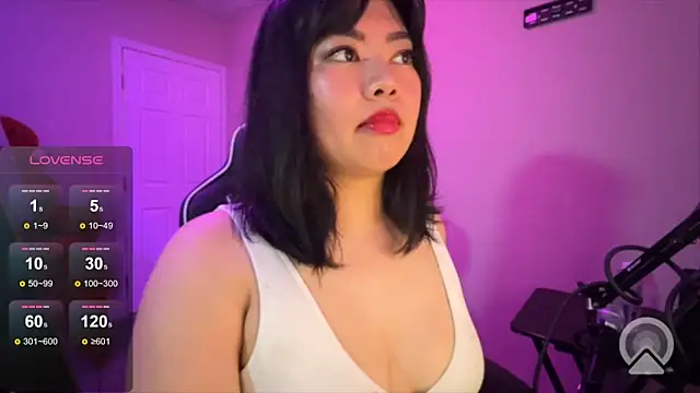 Snapshot of kuromixx444 chatting on 9, 4, 2026 kuromixx444 online show from 9, 4, 2026