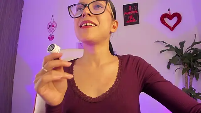 emma rinaldi online show from 6, 3, 2026