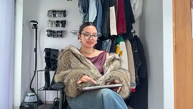 LubaLadeau online show from 13, 1, 2026