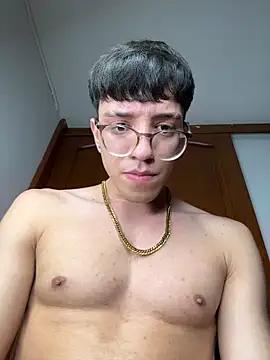 ArthurDavies  online show from 25, 2, 2026