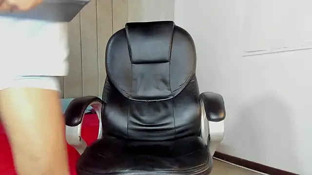 Liam Mush online show from 19, 2, 2026