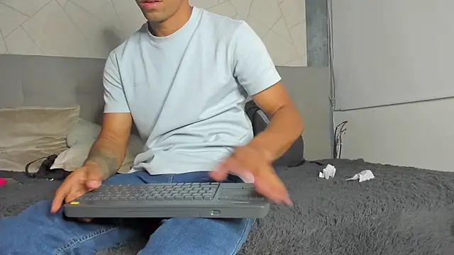 Liam Mush online show from 26, 5, 2026