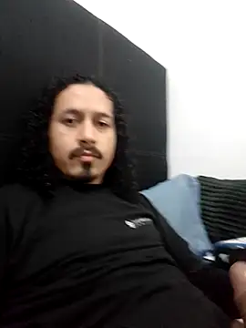 Snapshot of CarlosGM77 chatting on 20, 4, 2026 CarlosGM77 online show from 20, 4, 2026