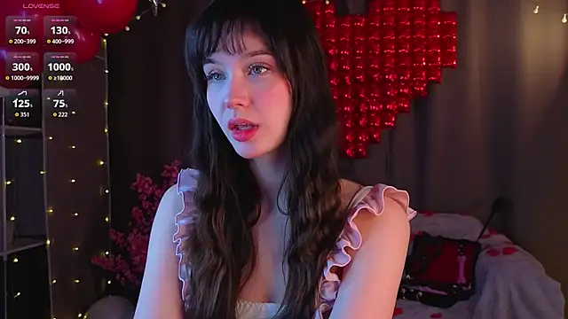 Snapshot of KiraYukimura chatting on 15, 2, 2026 KiraYukimura online show from 15, 2, 2026