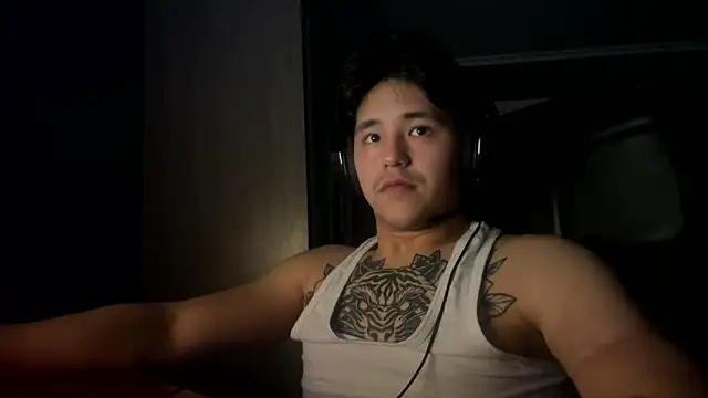 Snapshot of thisguyhasnochill chatting on 4, 3, 2026 thisguyhasnochill online show from 4, 3, 2026