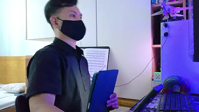 OnlyHand9x online show from 25, 6, 2026