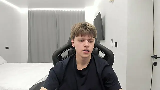 Snapshot of bonekoambalabu chatting on 16, 4, 2026 bonekoambalabu online show from 16, 4, 2026