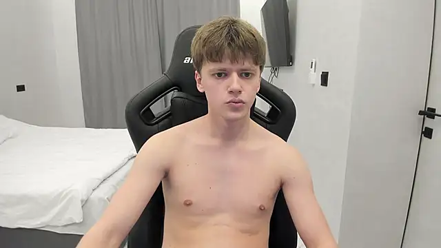 Snapshot of bonekoambalabu chatting on 18, 4, 2026 bonekoambalabu online show from 18, 4, 2026