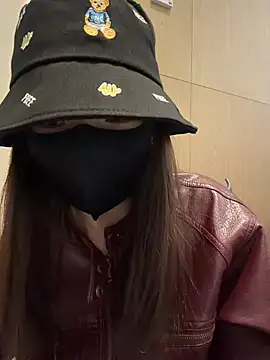 Snapshot of ZJbaby chatting on 5, 4, 2026 ZJbaby online show from 5, 4, 2026