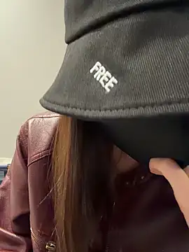 Snapshot of ZJbaby chatting on 10, 4, 2026 ZJbaby online show from 10, 4, 2026