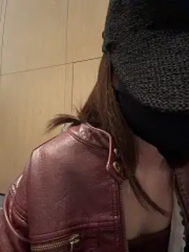 Snapshot of ZJbaby chatting on 12, 4, 2026 ZJbaby online show from 12, 4, 2026