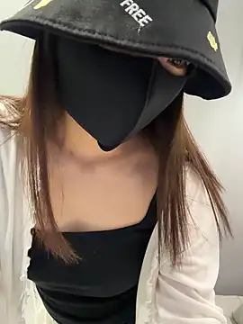 Snapshot of ZJbaby chatting on 13, 4, 2026 ZJbaby online show from 13, 4, 2026