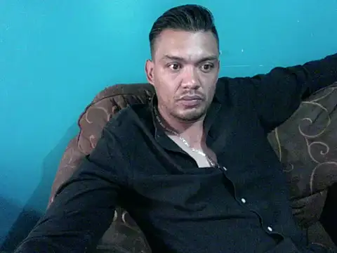 Snapshot of latinomoreno95 chatting on 9, 2, 2026 latinomoreno95 online show from 9, 2, 2026