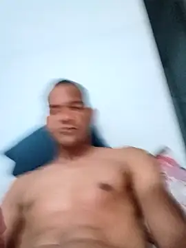 Snapshot of peubaianop19c chatting on 13, 1, 2026 peubaianop19c online show from 13, 1, 2026