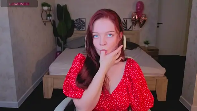 Snapshot of Gloria_Gordon chatting on 4, 3, 2026 Gloria Gordon online show from 4, 3, 2026