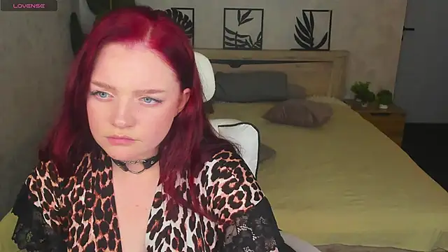 Snapshot of Gloria_Gordon chatting on 8, 4, 2026 Gloria Gordon online show from 8, 4, 2026