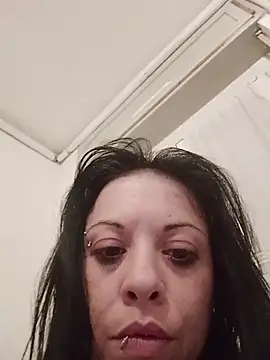 Snapshot of blackmelanyqueen88 chatting on 11, 4, 2026 blackmelanyqueen88 online show from 11, 4, 2026
