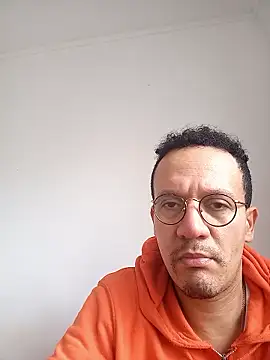 Henrytsuzuki online show from 10, 1, 2026