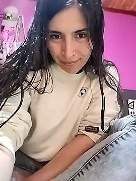 Snapshot of Emily_Gree chatting on 14, 1, 2026 Emily Gree online show from 14, 1, 2026