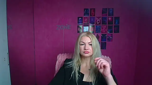 Snapshot of Madonna_Fire chatting on 2, 2, 2026 Madonna Fire online show from 2, 2, 2026