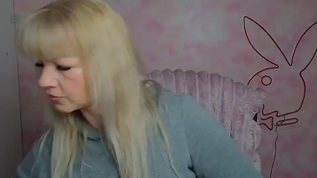 Snapshot of Madonna_Fire chatting on 23, 2, 2026 Madonna Fire online show from 23, 2, 2026