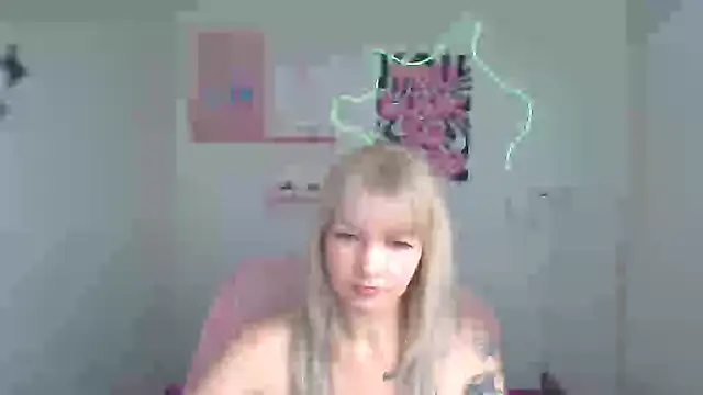 Snapshot of Madonna_Fire chatting on 24, 2, 2026 Madonna Fire online show from 24, 2, 2026